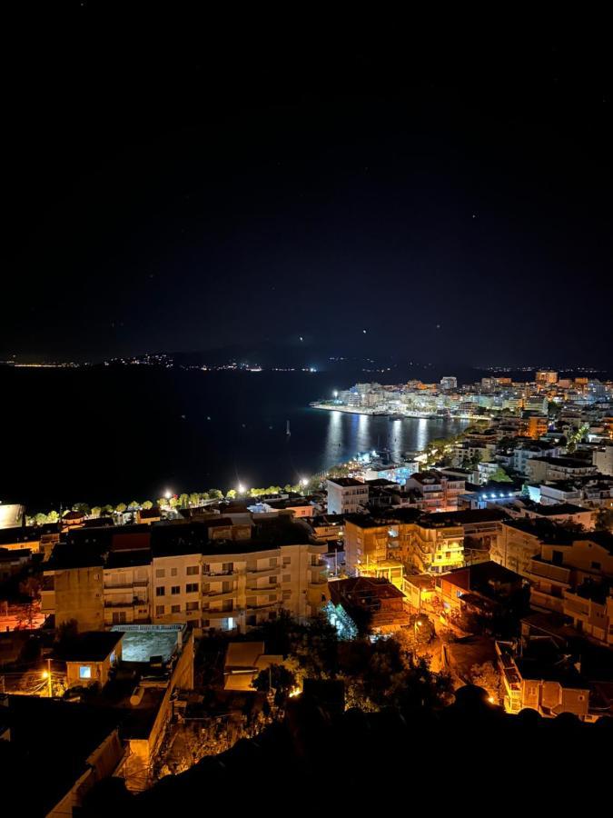 Lost At Sea Sarande Luaran gambar